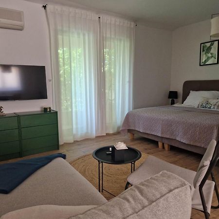 Mystica - Charming Studio Apartment On The Beach Kruševo Eksteriør billede