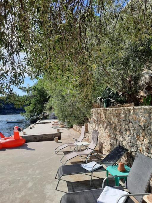 Mystica - Charming Studio Apartment On The Beach Kruševo Eksteriør billede